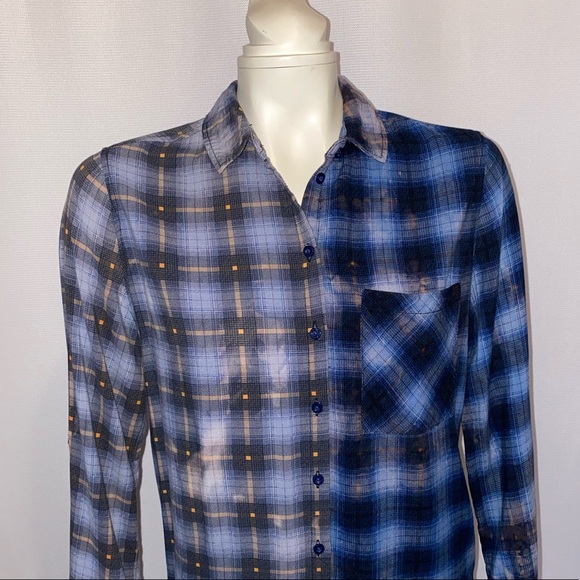 *CUSTOM DYED HALF/HALF DESIGN BUTTON DOWN - Picture 4 of 8